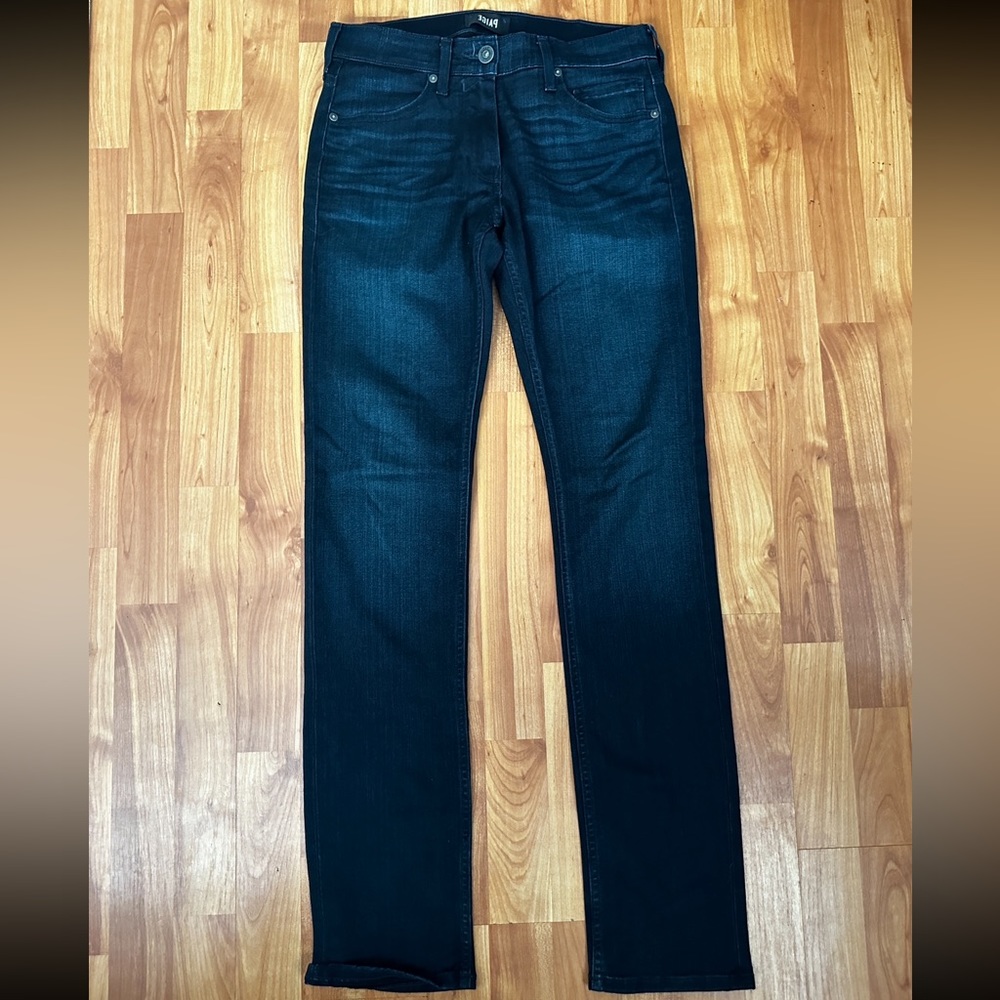 Paige Jeans - Lennox - NEW condition. Size 29 Blue